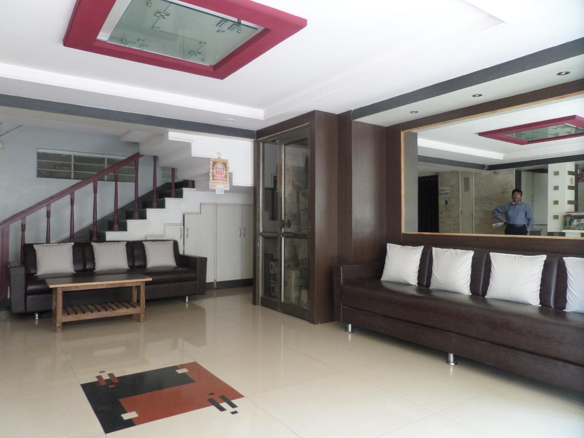 Hotel Sadanand Sangli Bagian luar foto